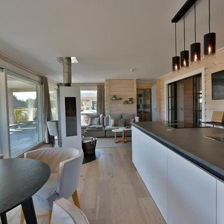 Frei Der Wind-chalets بيت للعطل ديارهاجين